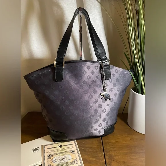Hunting world | Bags | Hunting World Shoulder Bag | Poshmark
